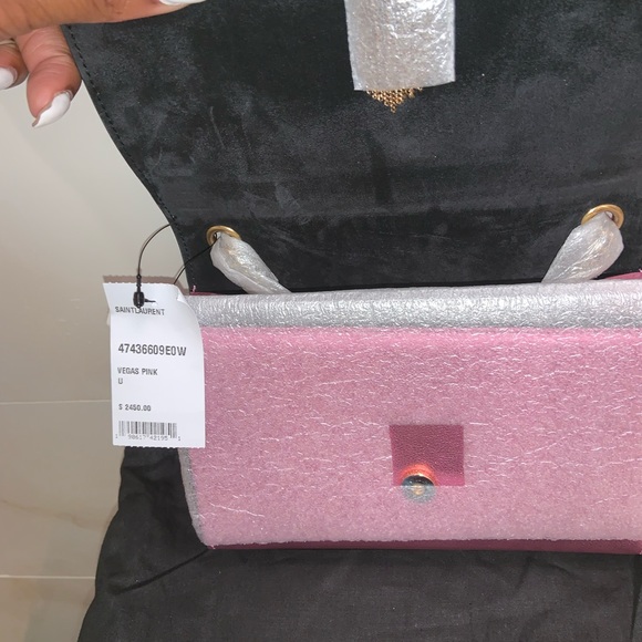 Saint Laurent - Picture 2 of 4